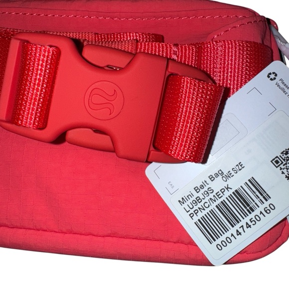 Lululemon Mini Belt Bag, Pink Punch/Meadowsweet - Picture 6 of 7
